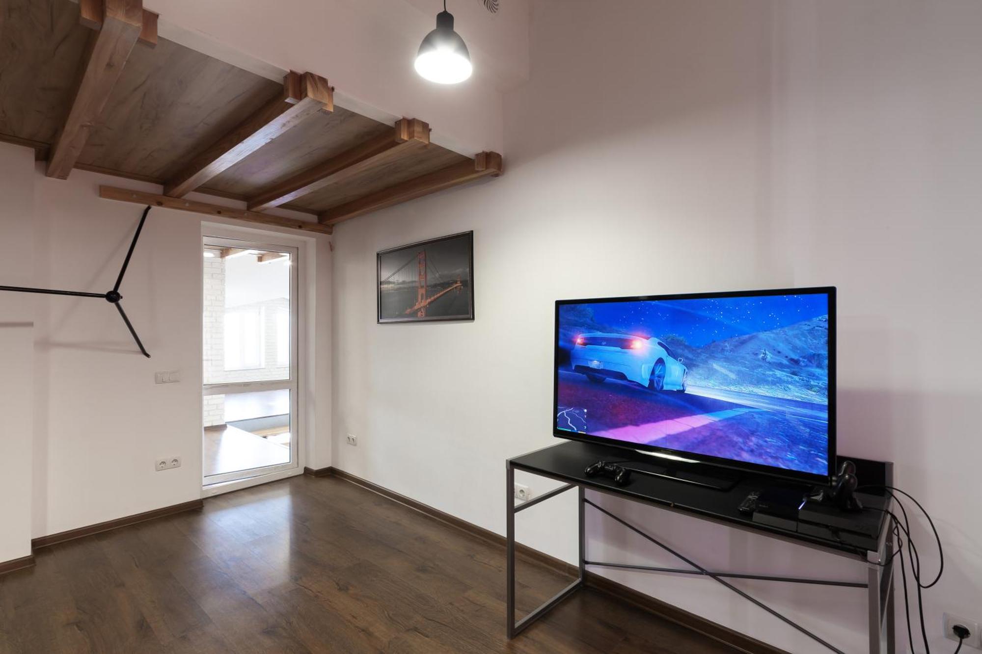 Loft Apartment Ivano-Frankivsk Exterior photo